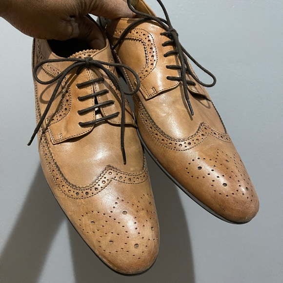 Zara Brogues Shoes. Tan color. Sz 44 - Picture 11 of 16